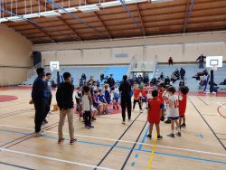 Rassemblement des participants du plateau