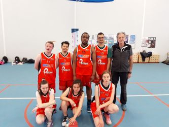 Equipe 2 masculine et féminines basket adapté