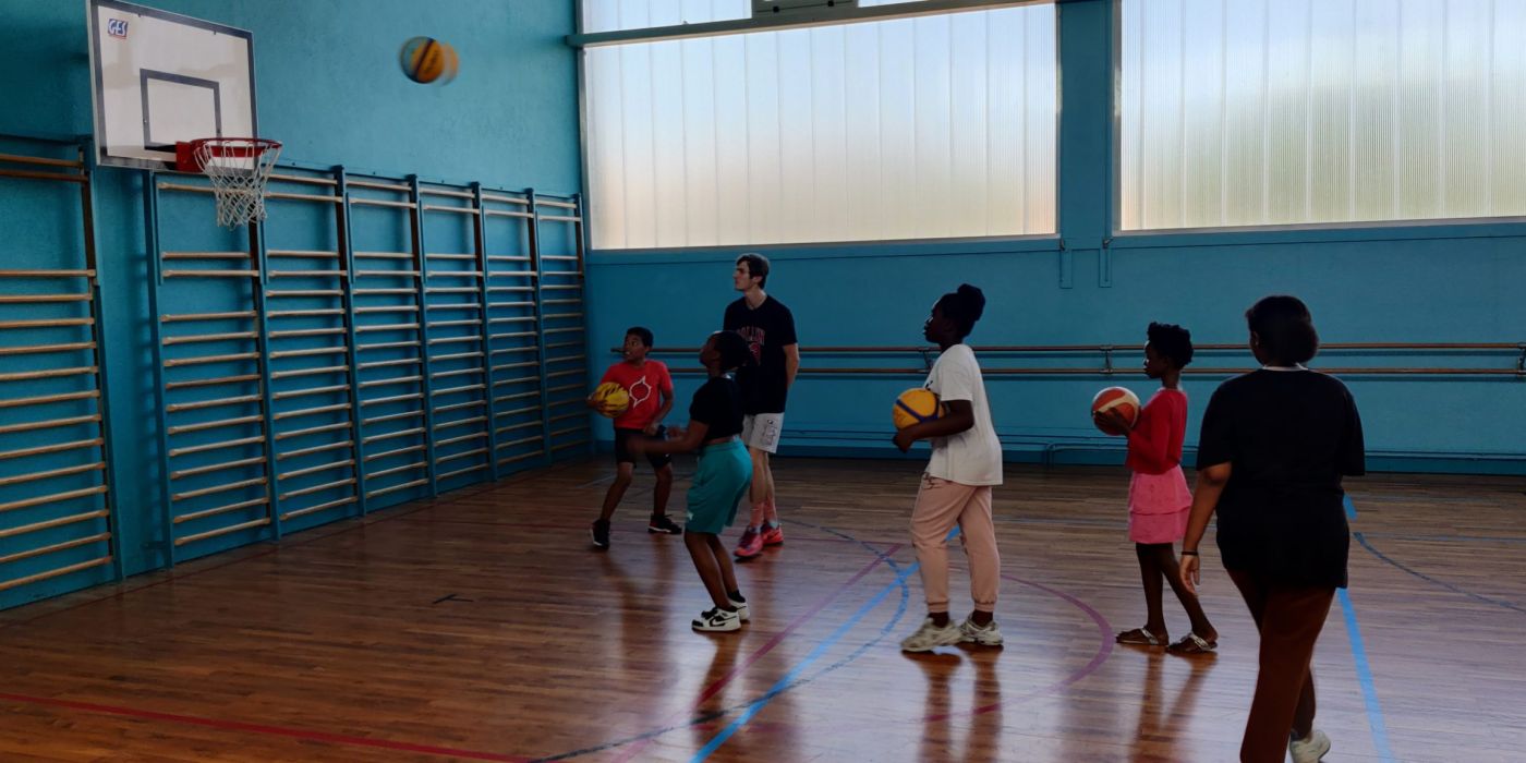 Initiation basket avec les maisons de quartiers de Poitiers