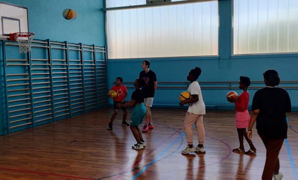 Initiation basket avec les maisons de quartiers de Poitiers